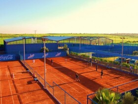 Moundir Tennis Academy à Casablanca Moundir Tennis Academy à Casablanca